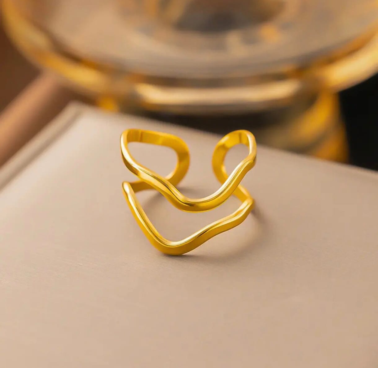 Elegant Anti Tarnish Curve statement Ring For Women & Girls