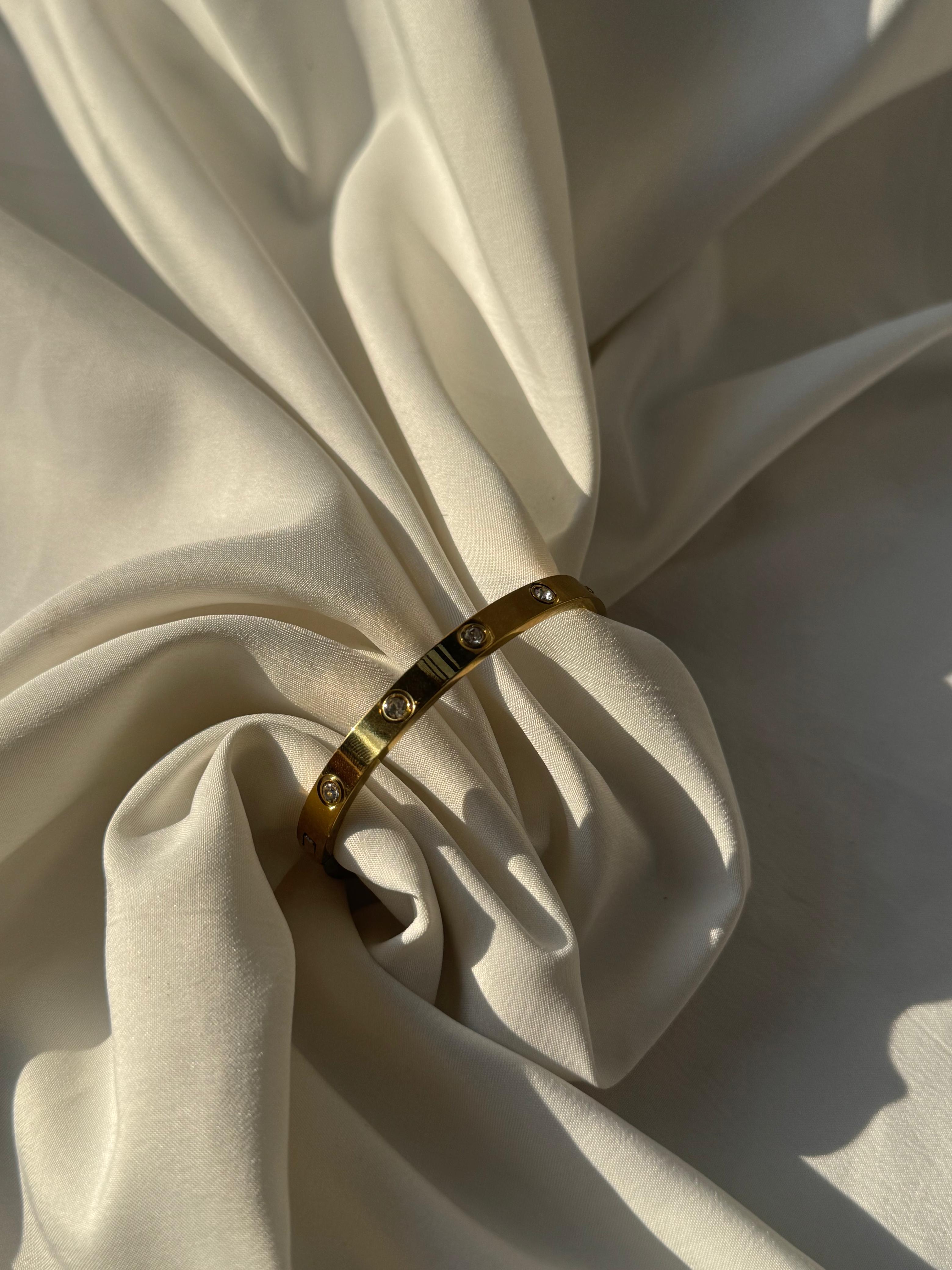 Diomand Accent Bangle, Anti Tarnish