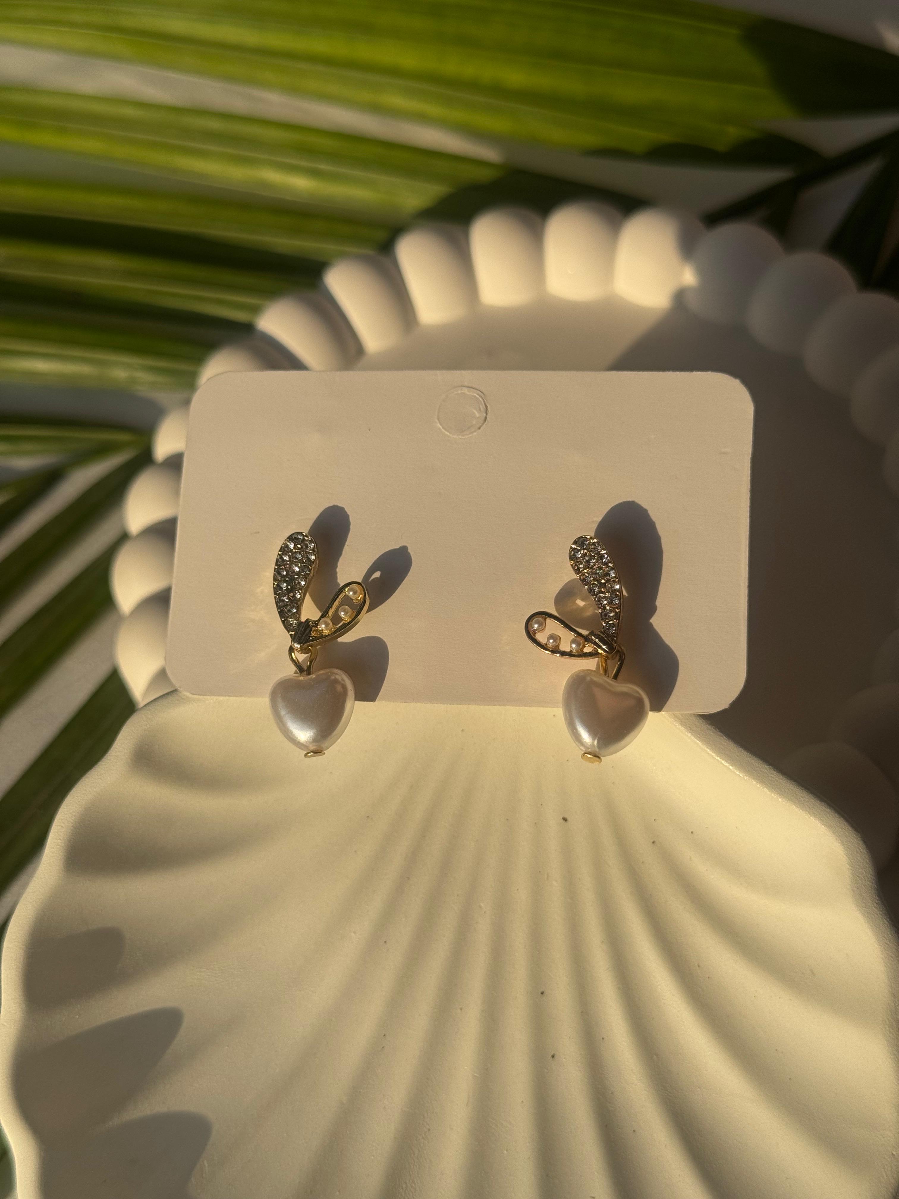Amor Wing Studs, Korean Style