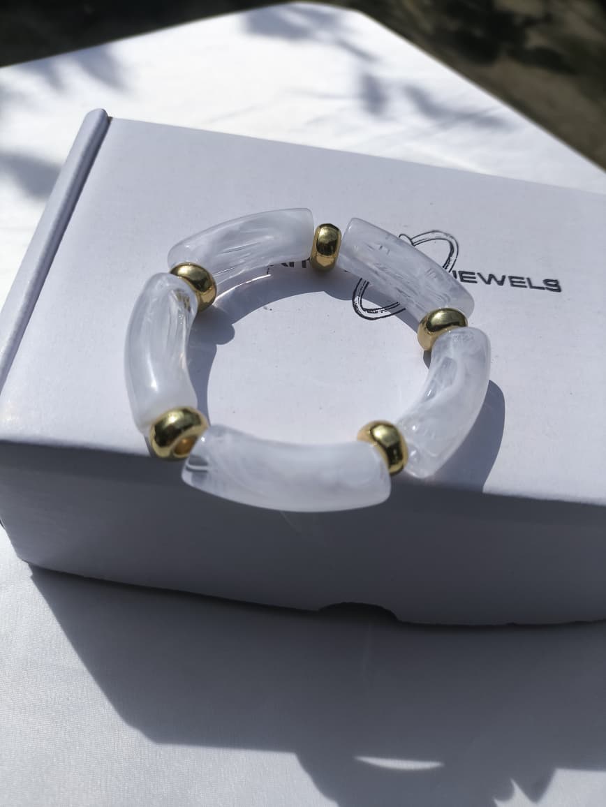 Acrylic Bracelet with Gold Accents – Lightweight Chunky Resin Bangle for Women, Fashion Statement Jewelry, Every day wear jewellery